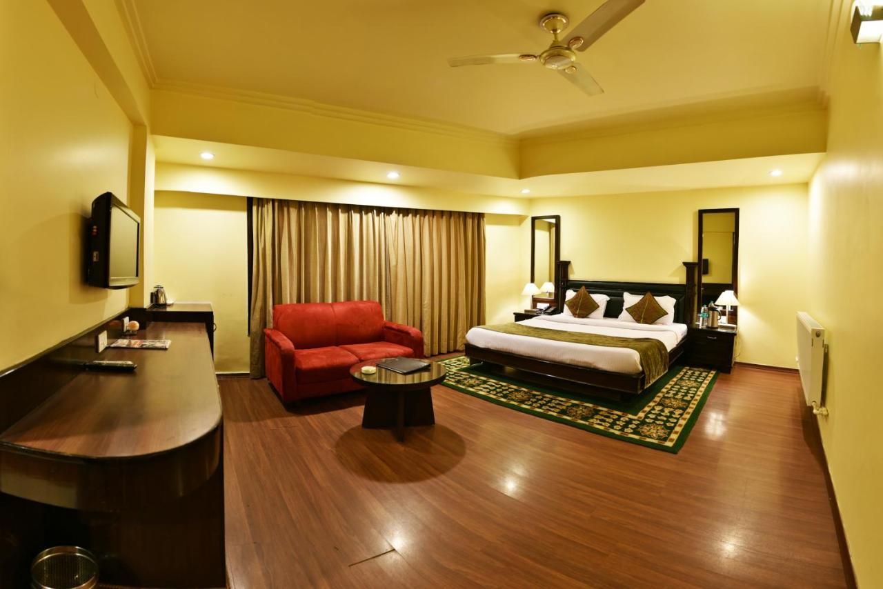 อินทราปราสถา รีสอร์ต Hotel ดัลเฮาซี ภายนอก รูปภาพ