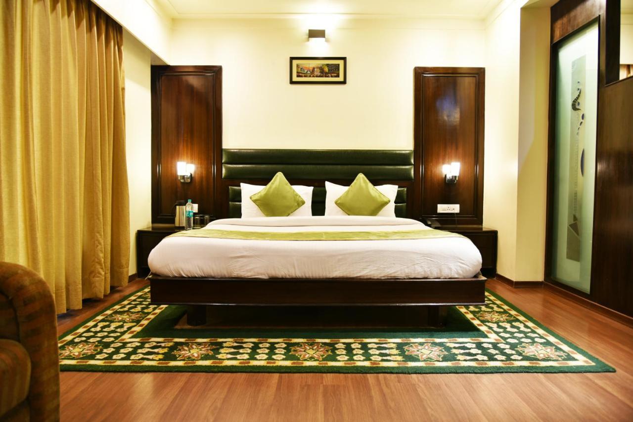 อินทราปราสถา รีสอร์ต Hotel ดัลเฮาซี ภายนอก รูปภาพ