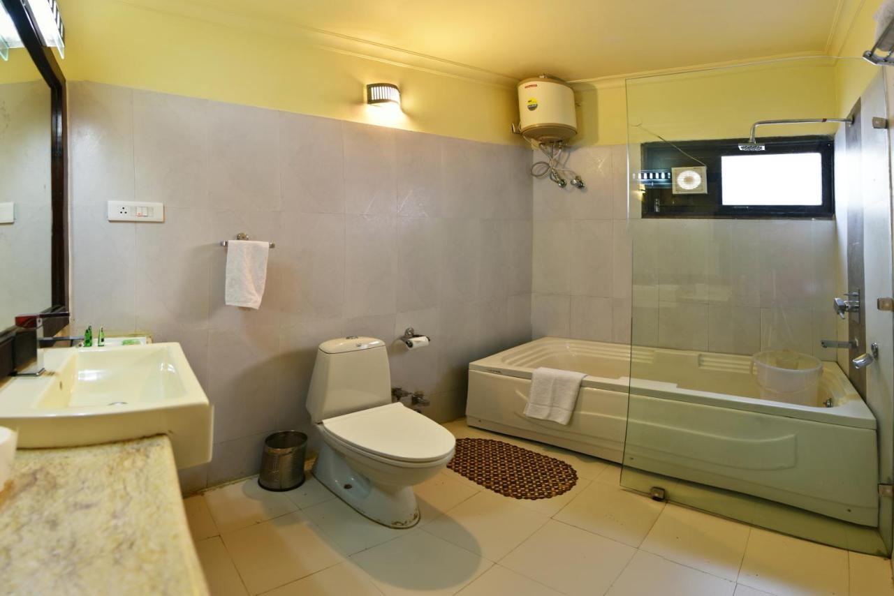 อินทราปราสถา รีสอร์ต Hotel ดัลเฮาซี ภายนอก รูปภาพ