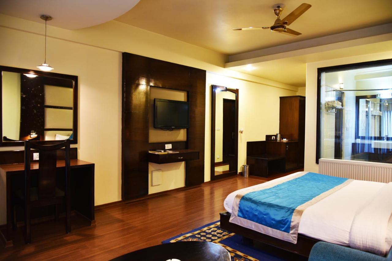 อินทราปราสถา รีสอร์ต Hotel ดัลเฮาซี ภายนอก รูปภาพ